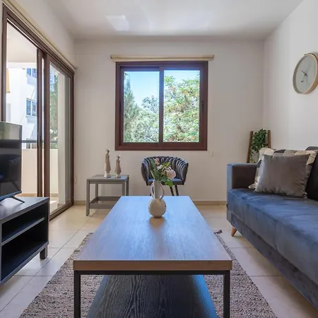 Mia 1-br & Balcony In *